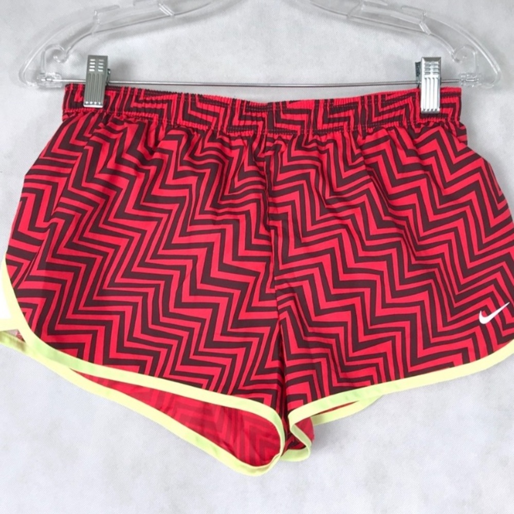 Black and red nike dry fit shorts